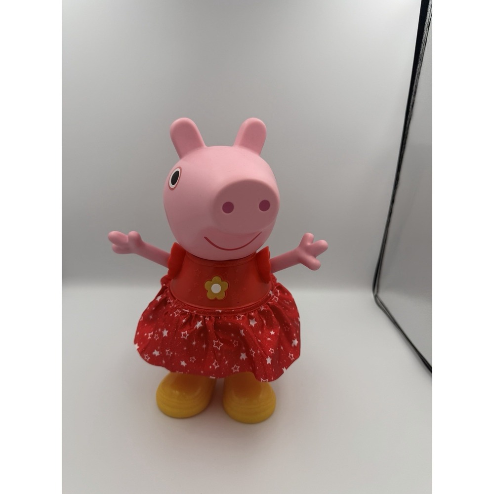 Peppas Muddy Puddles Party Interactive Doll - Peppa Pig